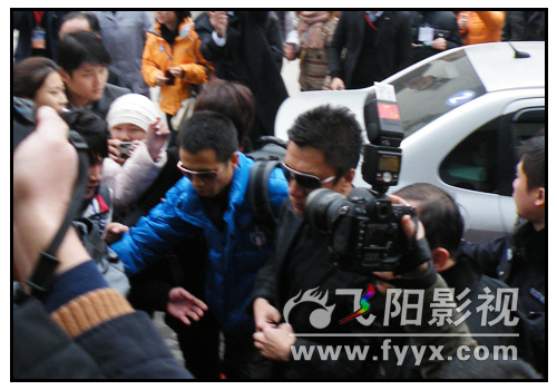 张艺谋见面会、正华银兴影城开业剪彩。(庆典、见面会拍摄）(图3)
