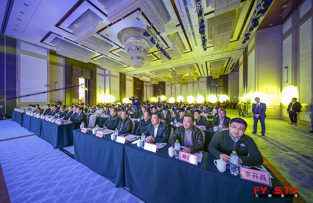 绿地集团管理总部战略升级发布会暨武汉汉南铂瑞酒店开业典礼 武汉庆典摄影摄像(图10) 20171124 绿地 908 拷贝.jpg