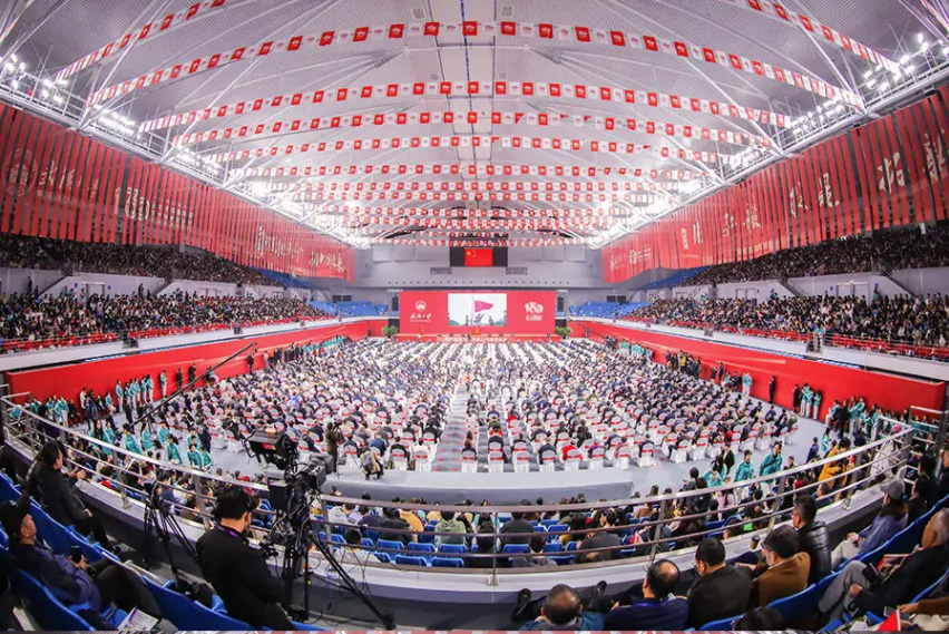 武汉飞阳影视携4K超高清讯道摄像转播系统助力武汉大学建校130周年大会活动